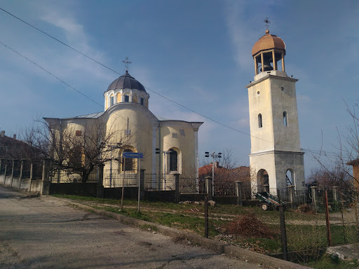 Храм “Св. Николай“