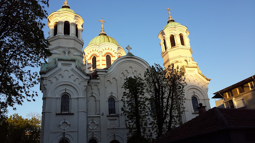 Църква “Свети Николай”