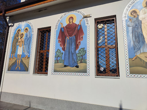 Храм „Свети Теодор Тирон“ Сливен